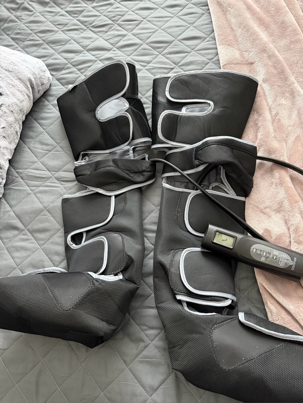 CONFIER Compression full Leg Massager with heat option